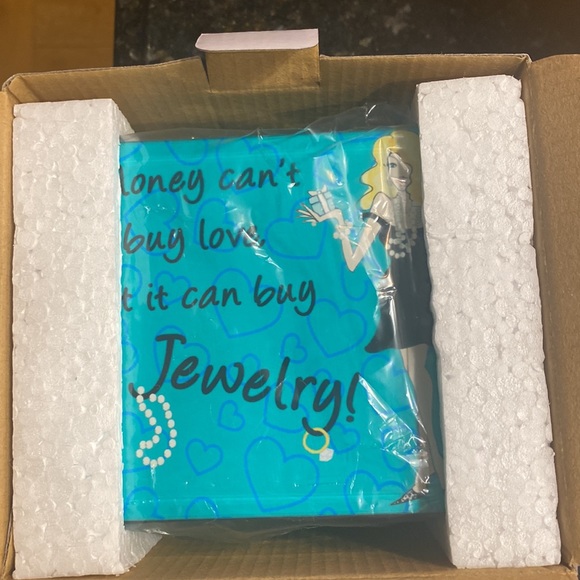 Jewelry box - Picture 3 of 9